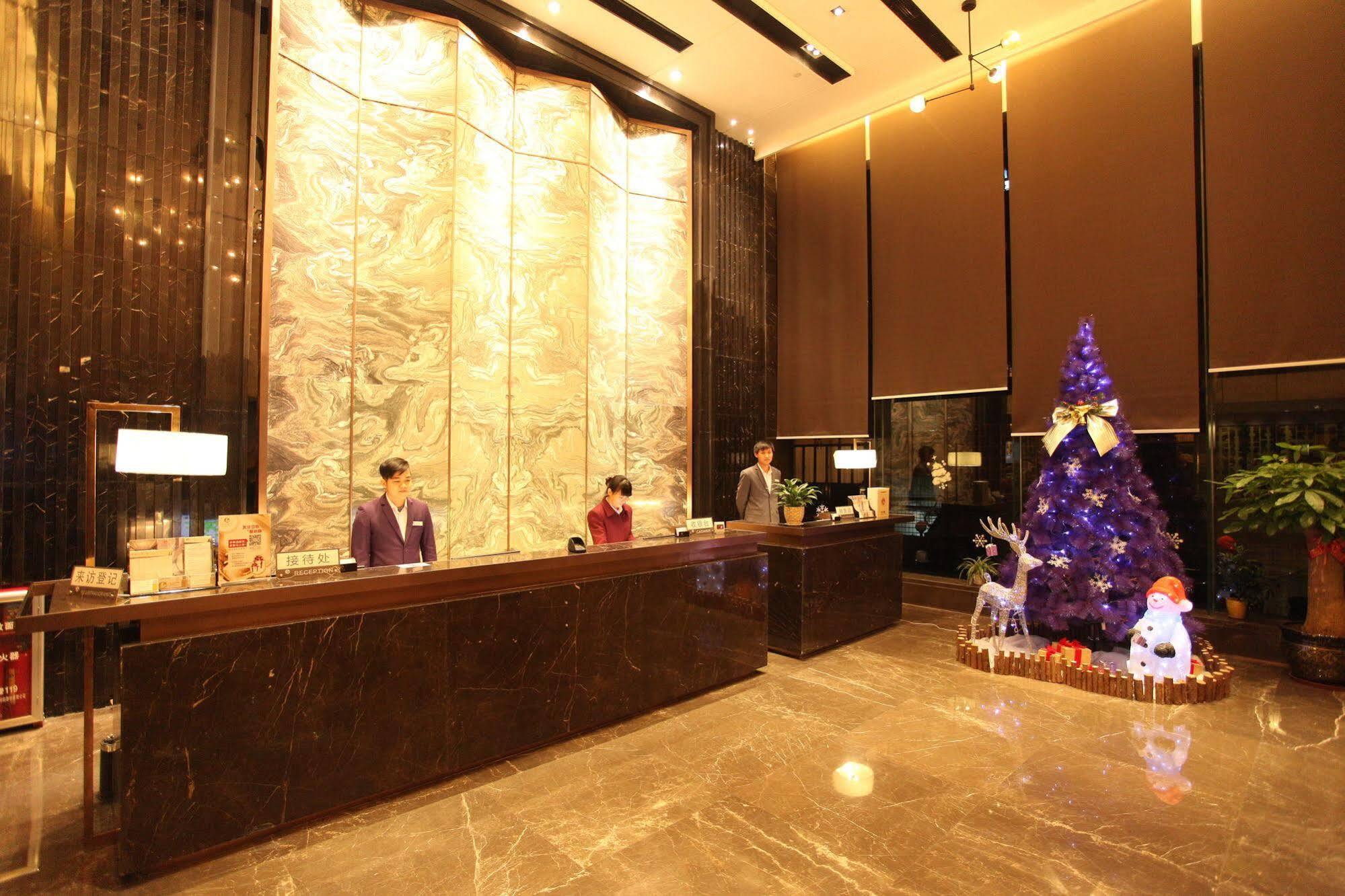 Insail Hotels -Huanshi Road Taojin Metro Station Guangzhou- Free Shuttle Bus For Canton Fair Eksteriør bilde